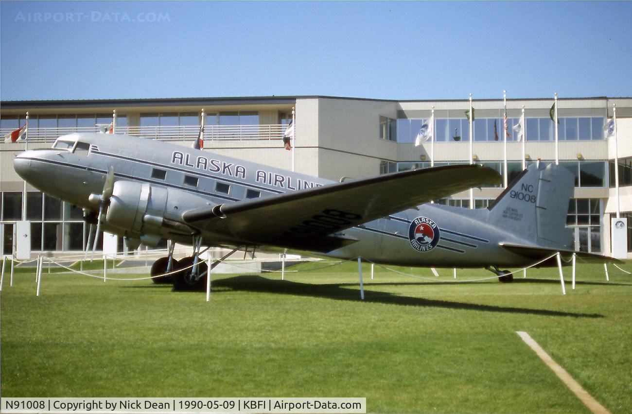 N91008, 1943 Douglas DC-3 C-47A-30-DK C/N 13977, KBFI