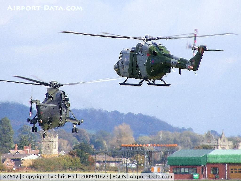 XZ612, 1980 Westland Lynx AH.7 C/N 159, Royal Marines, 847 NAS, with ZD627 Westland Sea King HC.4, Royal Navy, 848 NAS