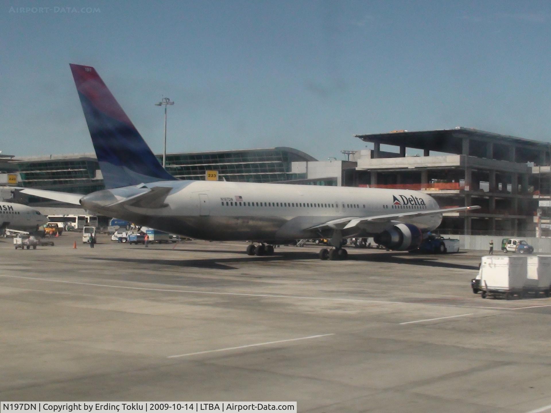 N197DN, 1997 Boeing 767-332 C/N 28454, Seen at Istanbul