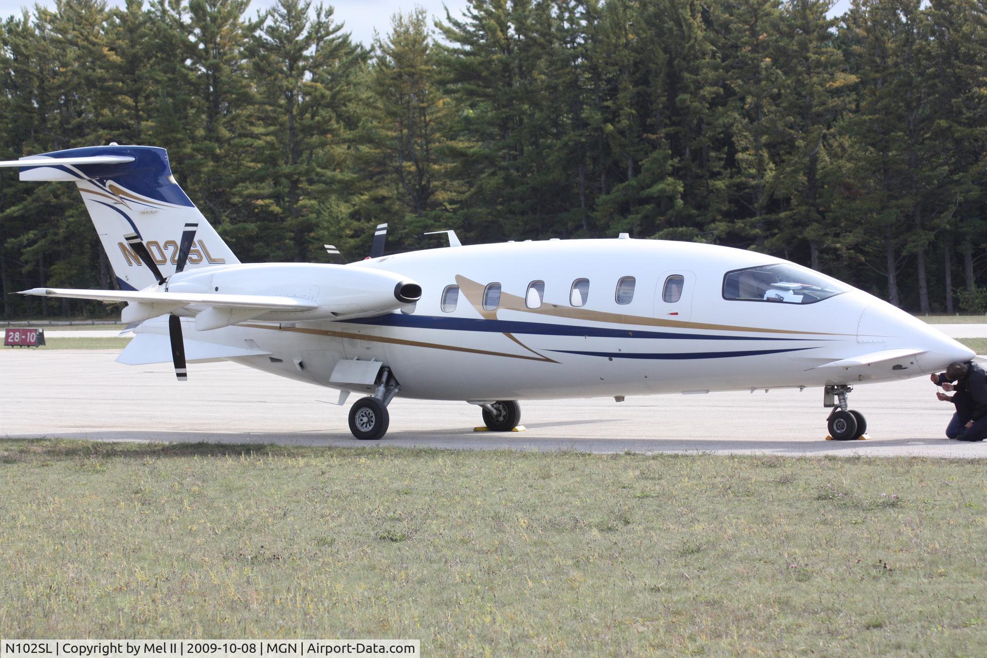 N102SL, 2002 Piaggio P-180 Avanti C/N 1052, Parked