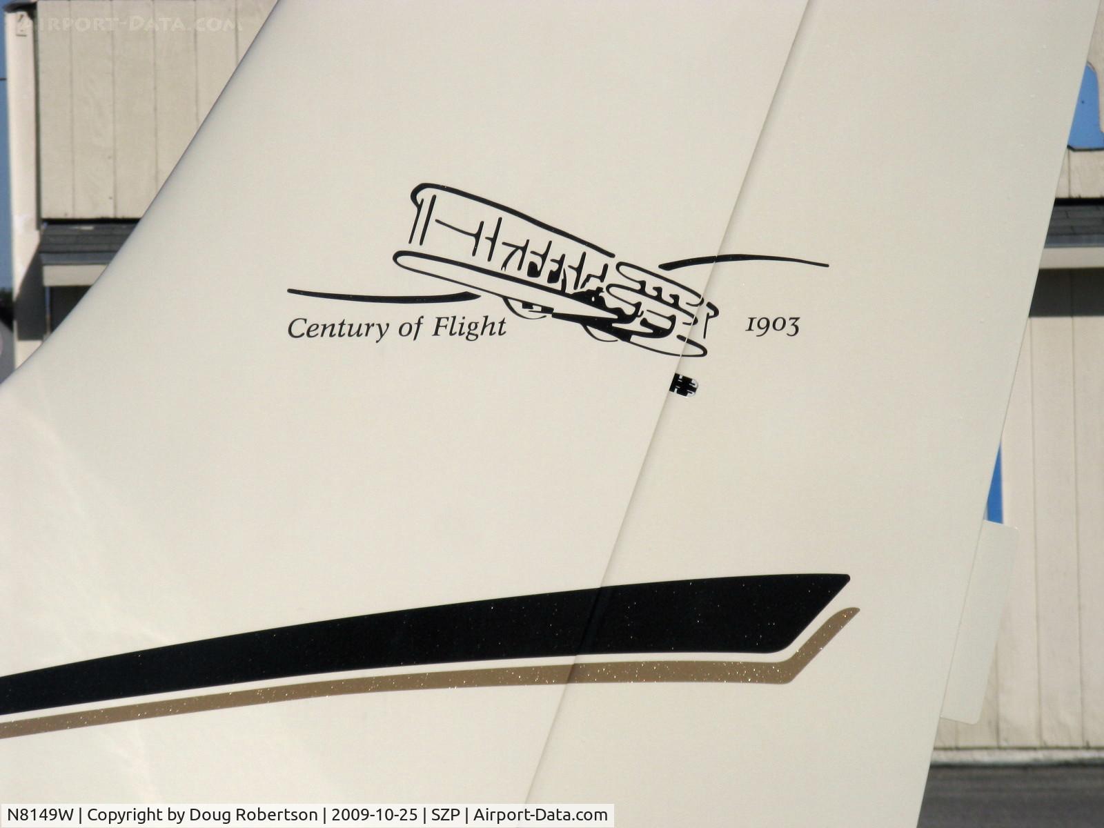 N8149W, 2003 Cirrus SR22 C/N 0695, 2003 Cirrus SR22 Centennial edition Century of Flight tail decor, Continental IO-550 310 Hp