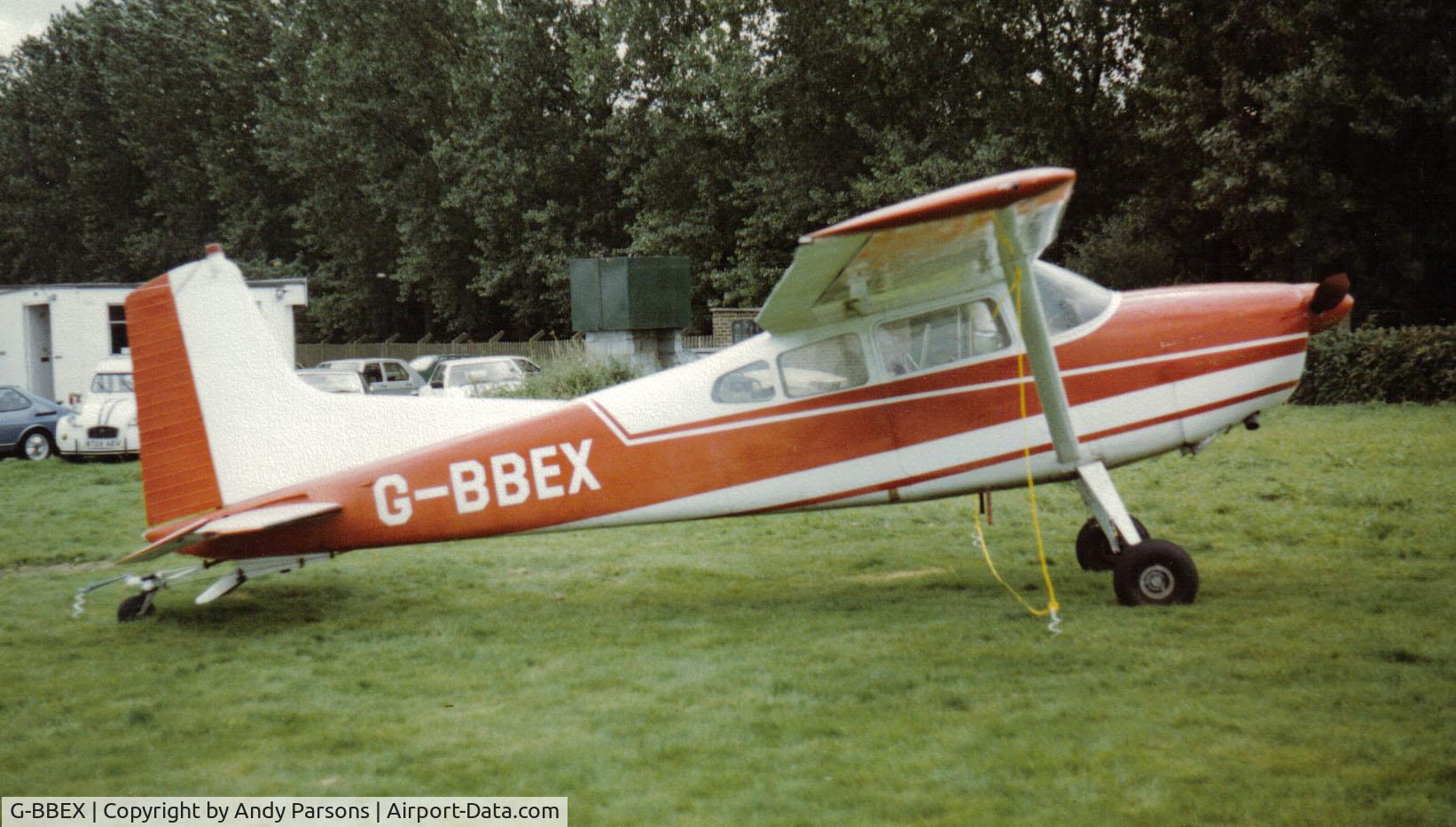 G-BBEX, 1962 Cessna 185A Skywagon C/N 185-0491, An early col scheme in the ate 1970s