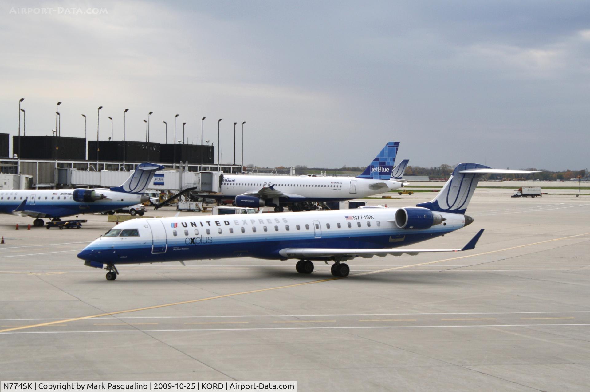 N774SK, 2006 Canadair CL-600-2C10 Regional Jet CRJ-700 C/N 10240, CL-600-2C10