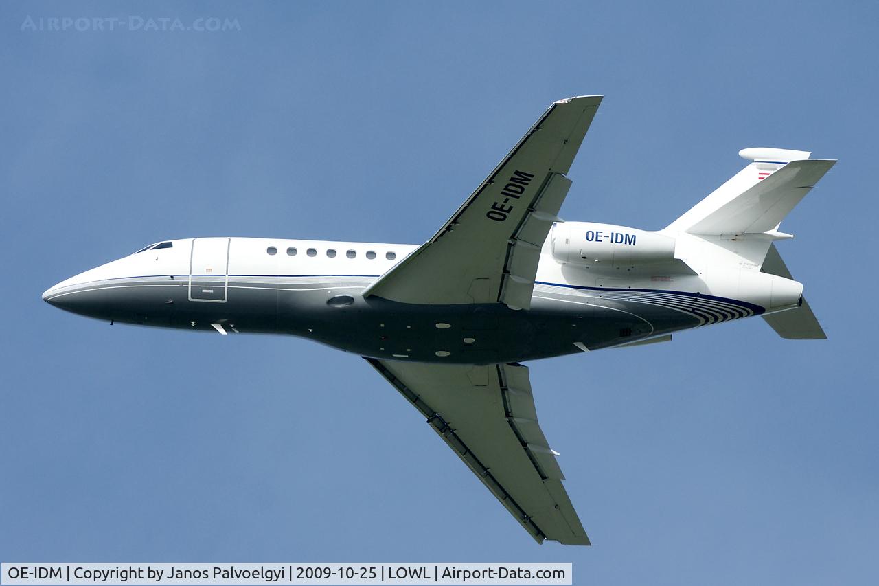 OE-IDM, Dassault Falcon 900EX C/N 51, Red Bull Dassault Falcon 900EX after take-off