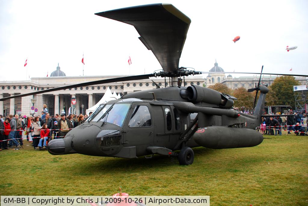 6M-BB, 2002 Sikorsky S-70A-42 Black Hawk C/N 70-2736, Austrian Air Force Sikorsky S70A-42 Black Hawk
