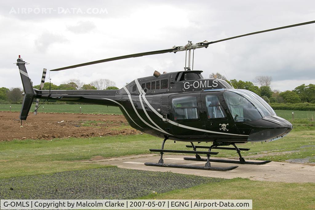 G-OMLS, 1976 Bell 206B JetRanger II C/N 1957, Bell 206B at Bagby's May Fly-In in 2007.