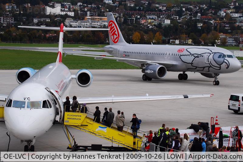 OE-LVC, 1993 Fokker 100 (F-28-0100) C/N 11446, Austrian arrows Fokker 100 (OE-LVC) and flyNIKI Airbus A320 (OE-LEU)