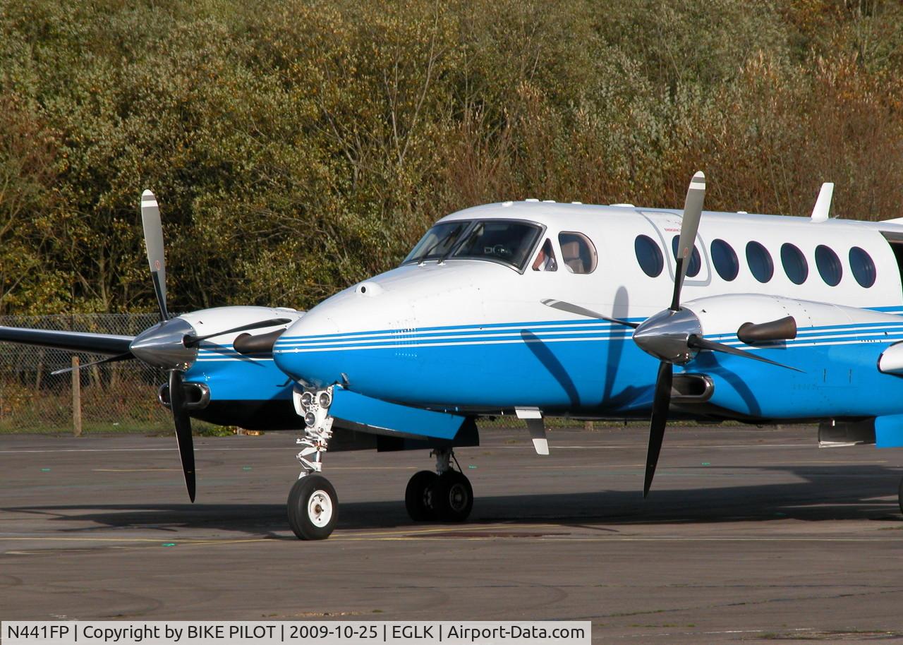 N441FP, 1992 Beech B300 King Air C/N FL83, PARKED IN SLOT 2