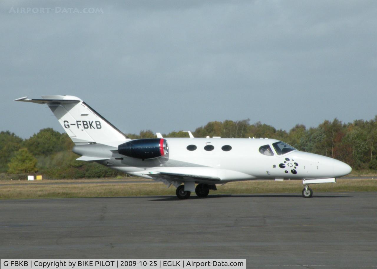 G-FBKB, 2008 Cessna 510 Citation Mustang Citation Mustang C/N 510-0126, TAXYING TO THE TERMINAL RAMP