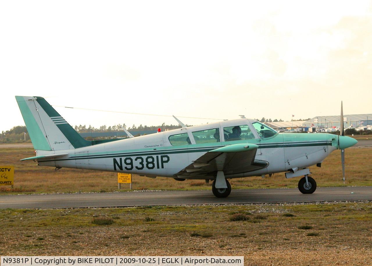 N9381P, 1969 Piper PA-24-260 Comanche B C/N 24-4882, VISITING COMANCHE TAXYING TO RWY 25