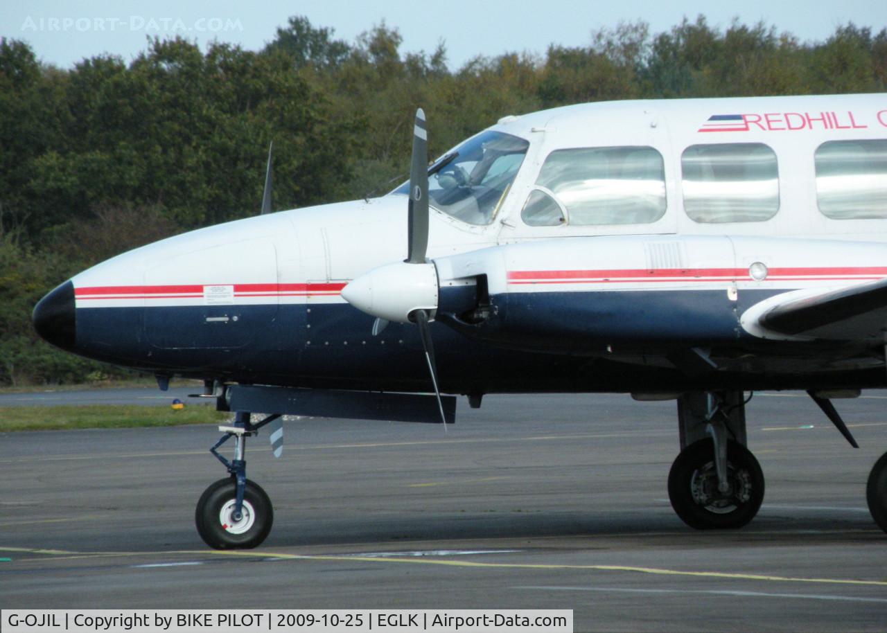 G-OJIL, 1976 Piper PA-31-350 Navajo Chieftain Chieftain C/N 31-7652175, REDHILL CHARTERS NAVAJO STAYED 10 MINS TO DROP OFF PAX