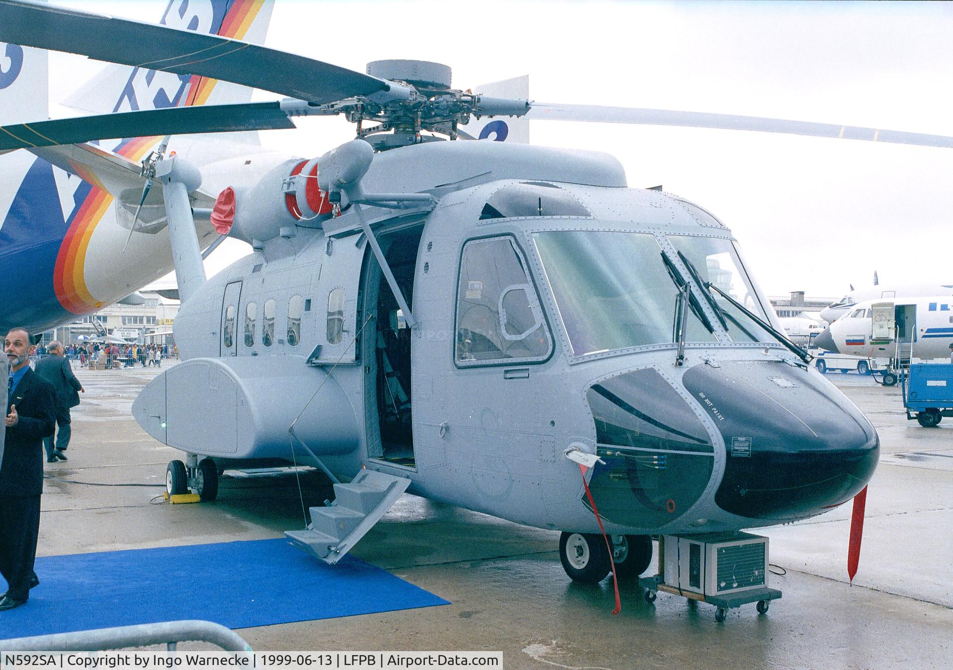 N592SA, 2001 Sikorsky S-92F C/N 92005, Sikorsky S-92F at the Aerosalon 1999, Paris