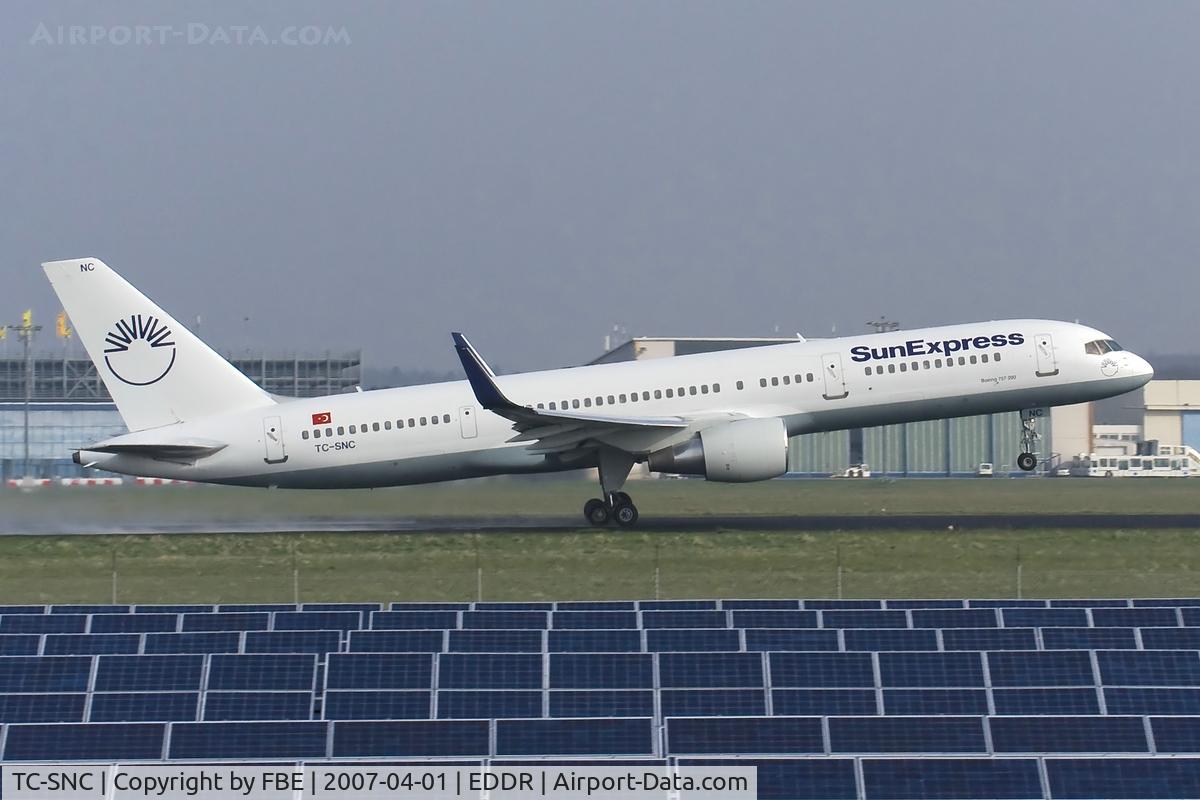 TC-SNC, 1994 Boeing 757-2Q8 C/N 26273, rotating at SCN
