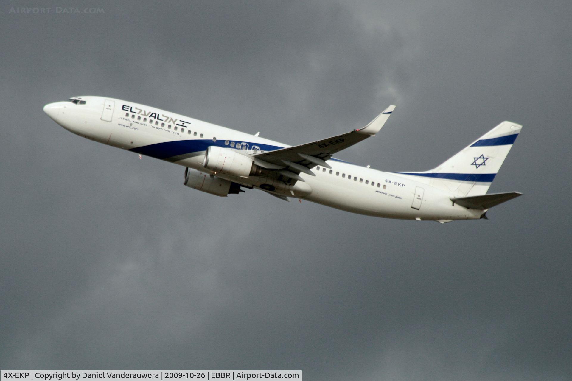 4X-EKP, 2001 Boeing 737-8Q8 C/N 30639, Flight LY334 is taking off from rwy 25R