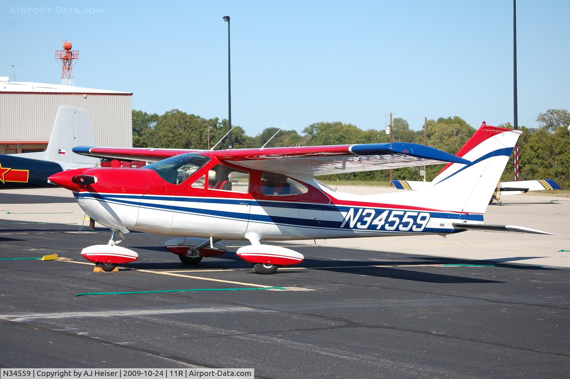 N34559, 1973 Cessna 177B Cardinal C/N 17701874, N34559 on the ramp at 11R