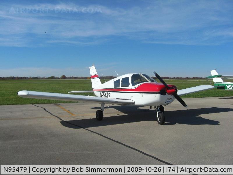 N95479, 1969 Piper PA-28-140 C/N 28-25988, On the ramp at Urbana, Ohio