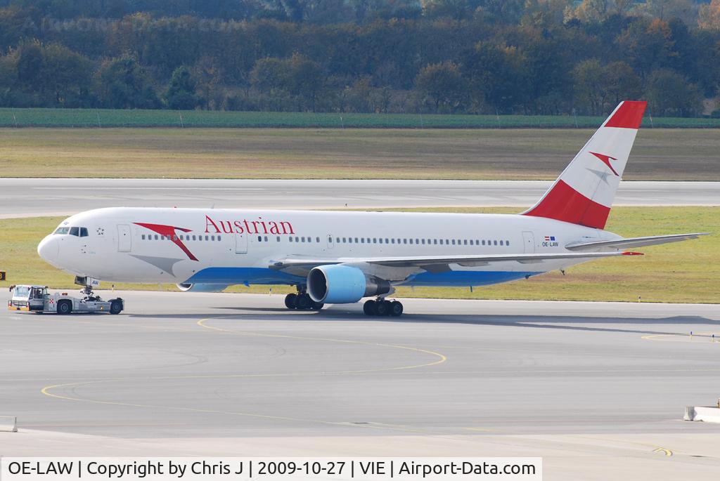 OE-LAW, 1992 Boeing 767-3Z9/ER C/N 26417, Austrian Airlines Boeing 767-3Z9