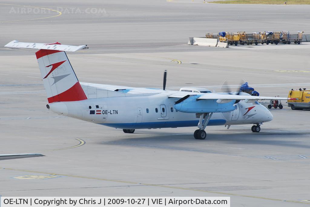 OE-LTN, 1998 De Havilland Canada DHC-8-314Q Dash 8 C/N 531, Austrian arrows DHC-8-314