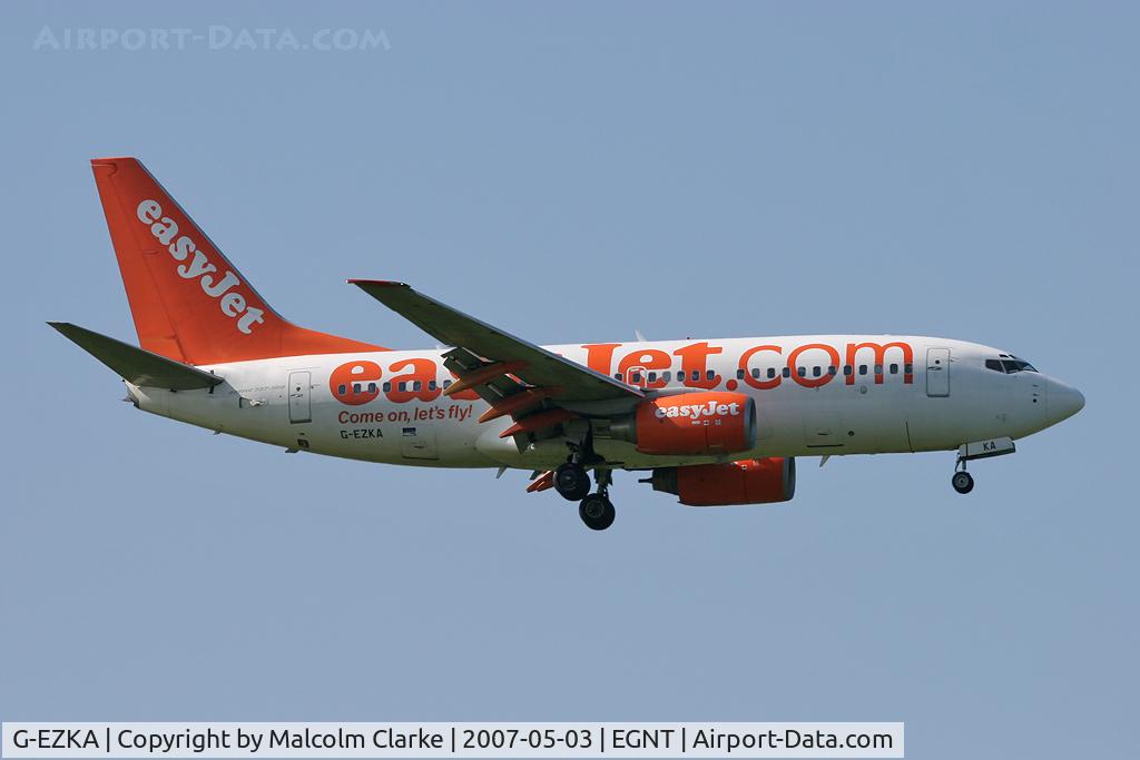 G-EZKA, 2003 Boeing 737-73V C/N 32422, Boeing 737-73V. On approach to Rwy 07 at Newcastle Airport.