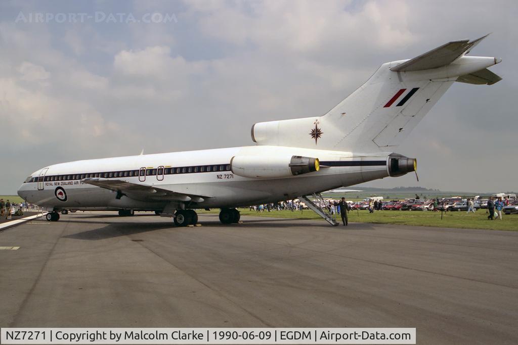 NZ7271, 1968 Boeing 727-100C C/N 19892, Boeing 727-100C from 40 Sqn, Whenuapai, and seen at the Battle of Britain Airshow, A&AEE, Boscombe Down in 1990.