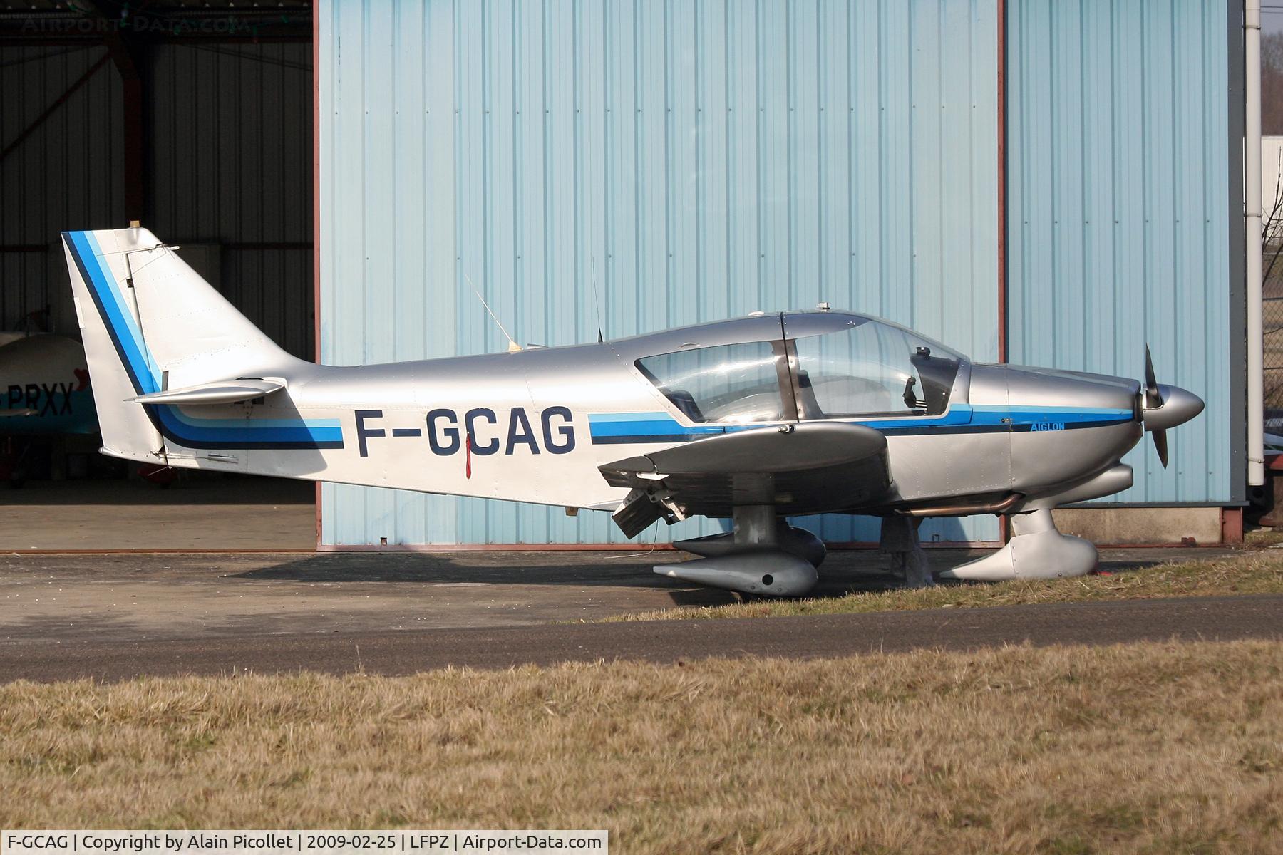 F-GCAG, 1979 Robin R-1180T Aiglon C/N 235, baking in winter sun