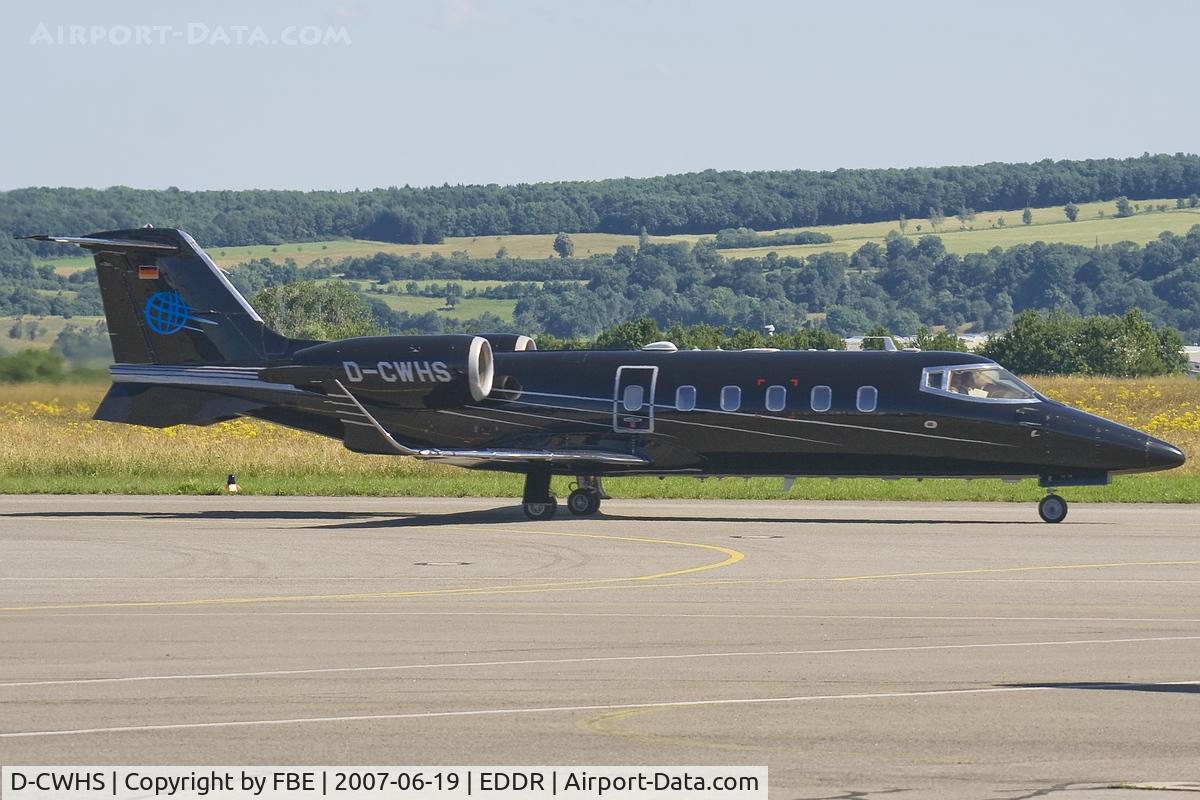 D-CWHS, 2001 Learjet 60 C/N 60-246, taxying for departure