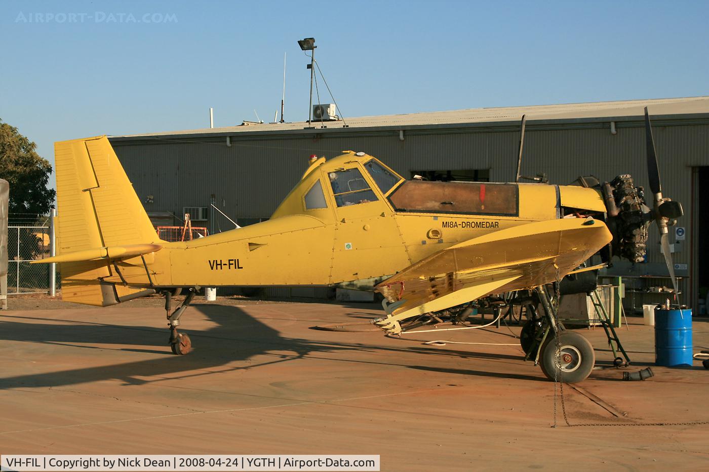 VH-FIL, 1988 PZL-Mielec M-18A Dromader C/N IZ019-25, YGTH