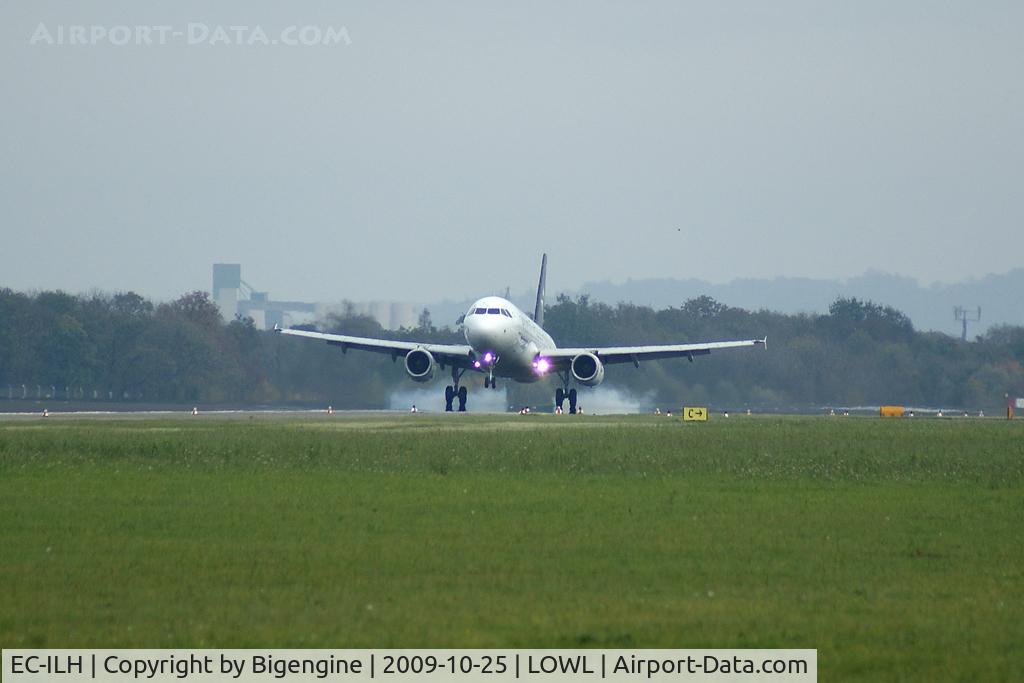 EC-ILH, 2002 Airbus A320-232 C/N 1914, Staralliance c/s