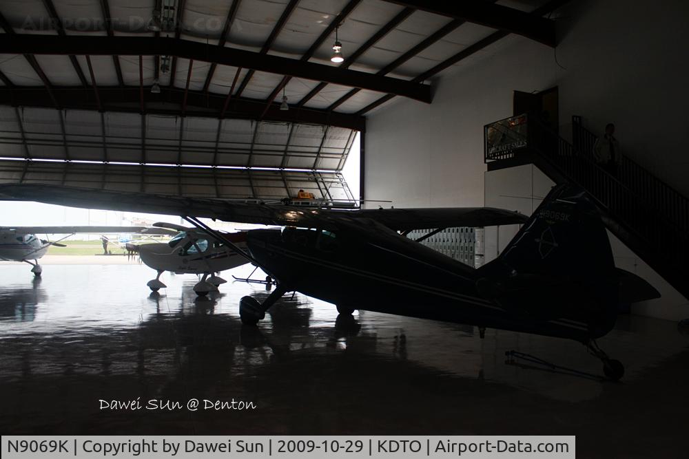 N9069K, 1947 Stinson 108-1 Voyager C/N 108-2069, Denton