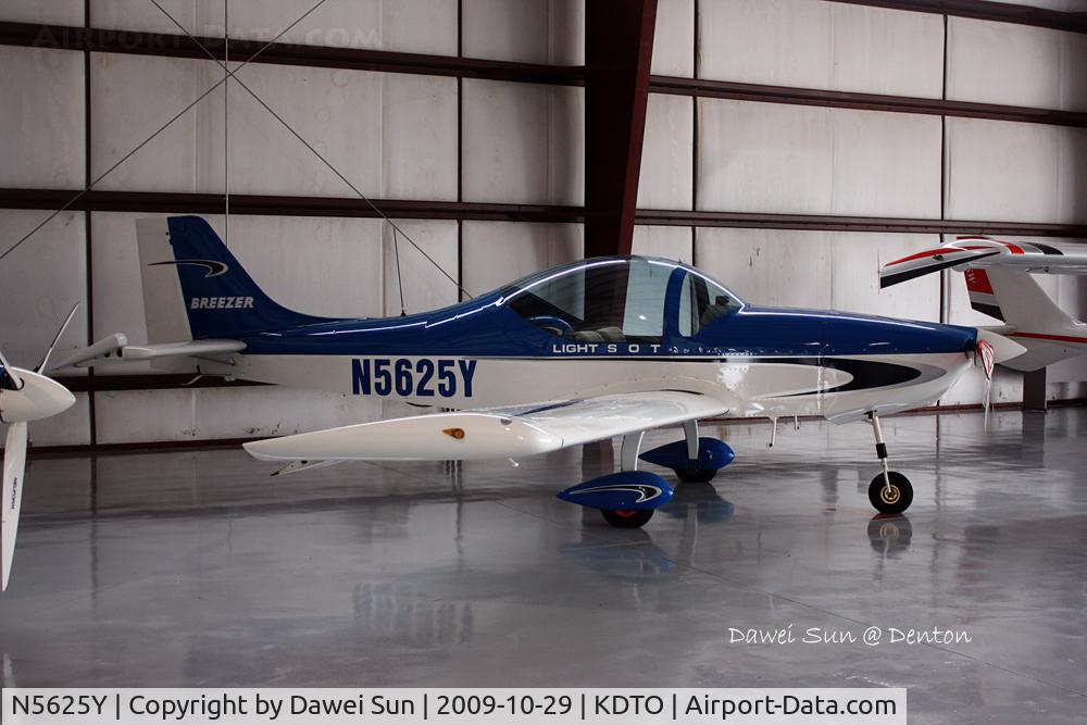 N5625Y, 2007 Breezer Light Sport Aircraft C/N 004LSA, Denton