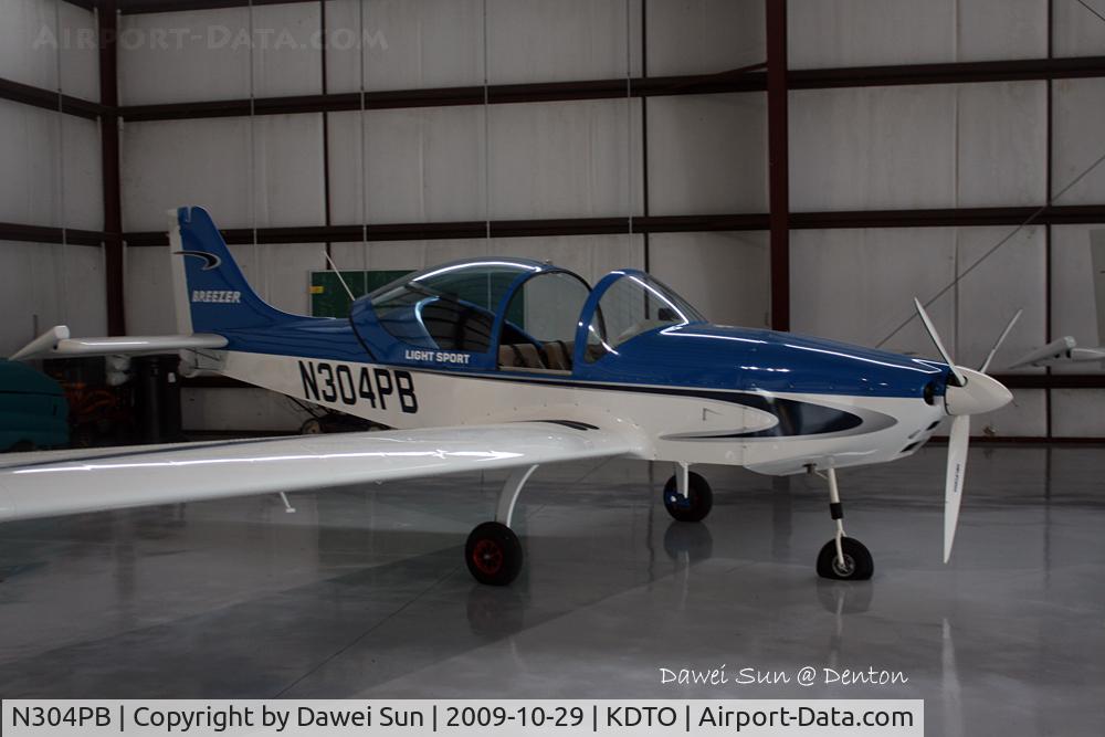 N304PB, 2008 Breezer Light Sport Aircraft C/N 006LSA, Denton