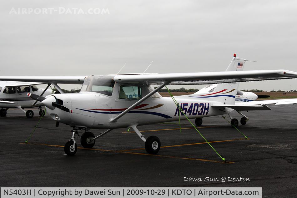 N5403H, 1979 Cessna 152 C/N 15284096, denton