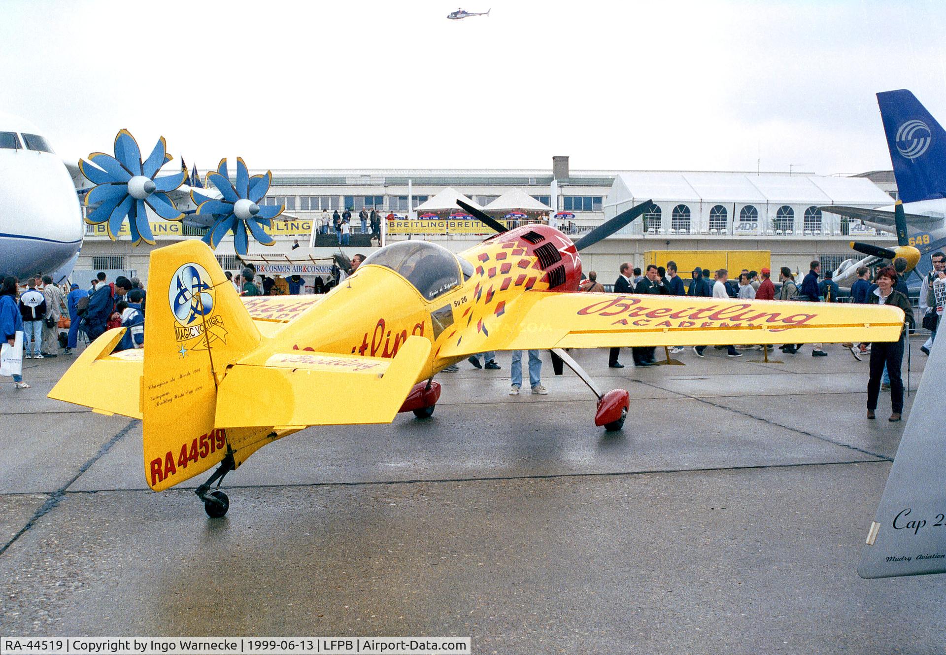 RA-44519, Sukhoi SU-26 C/N 03-02, Sukhoi Su-26 of Breitling Eagles at the Aerosalon 1999, Paris