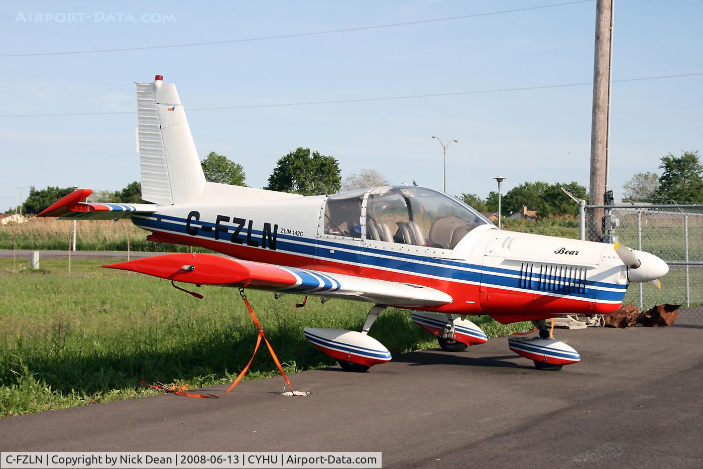 C-FZLN, 1994 Zlin Z-142C C/N 0561, CYHU