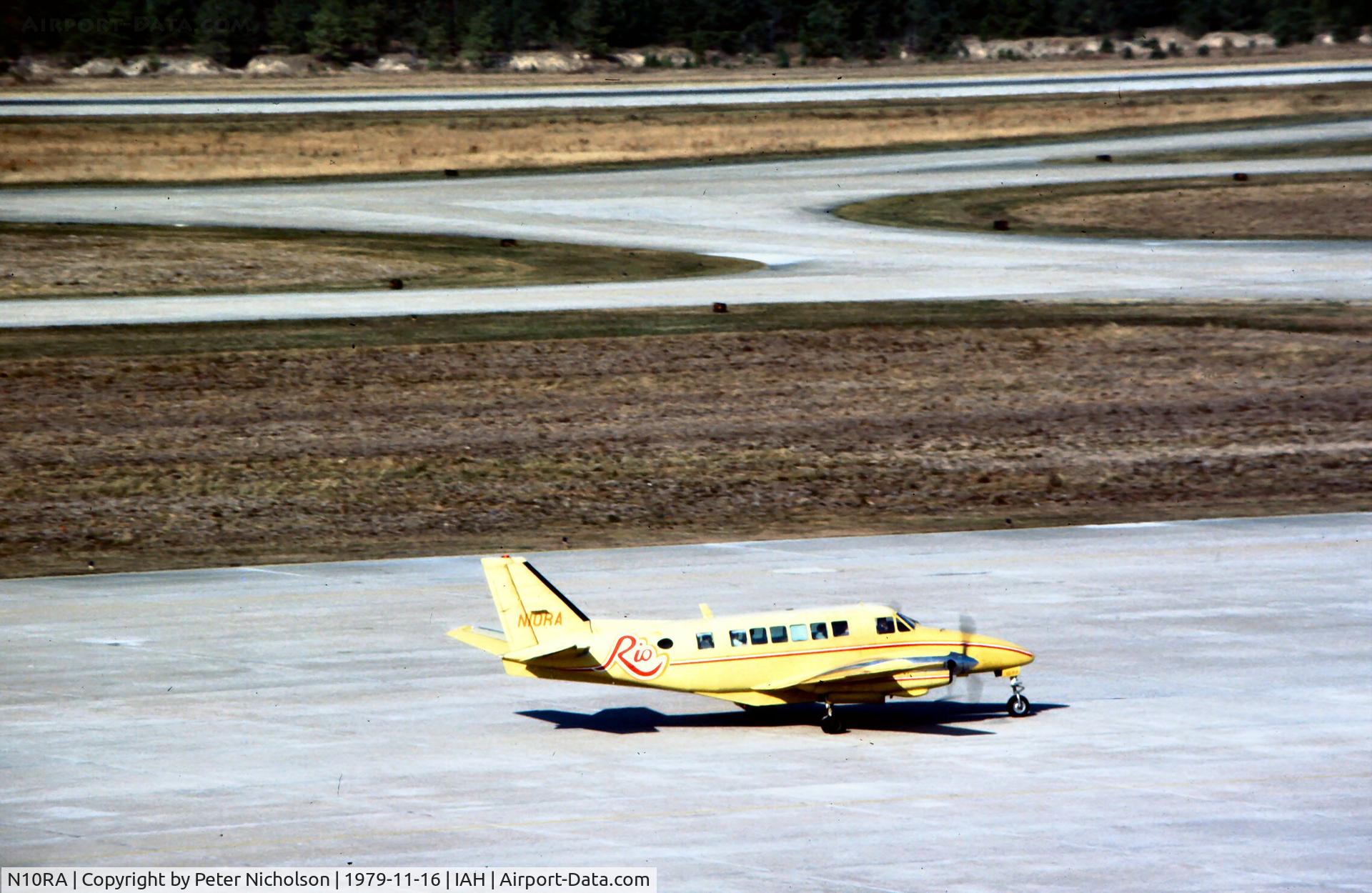 N10RA, 1970 Beech 99A Airliner C/N U-135, Beech 99A of Rio Airways seen at Houston International in November 1979.