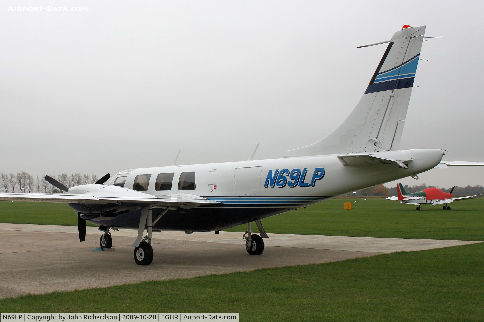 N69LP, 1978 Piper PA-60-601P Aerostar C/N 61P-0541-230, At Goodwood