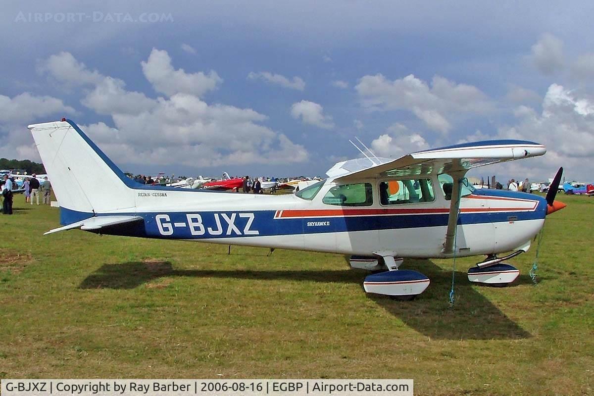 G-BJXZ, 1980 Cessna 172N Skyhawk II C/N 172-73039, Seen at PFA Flying for Fun Kemble 2006