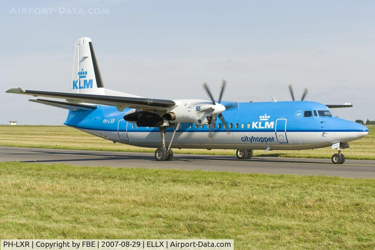 PH-LXR, 1993 Fokker 50 C/N 20277, taxying to the active