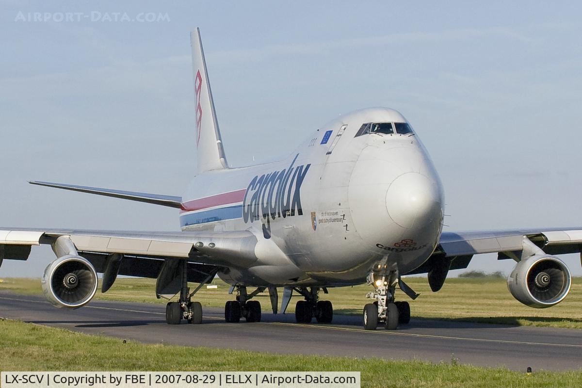 LX-SCV, 2001 Boeing 747-4R7F/SCD C/N 29733, taxying to the active