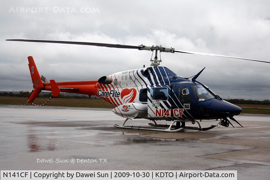N141CF, 1984 Bell 222U C/N 47524, Denton