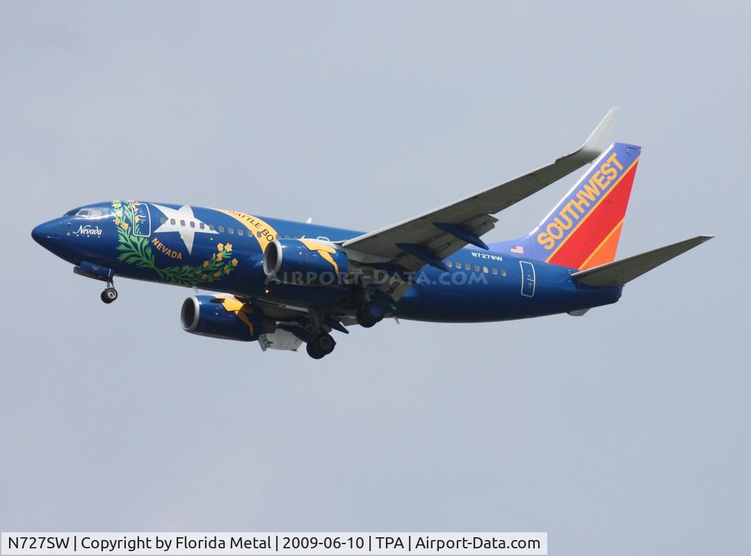 N727SW, 1999 Boeing 737-7H4 C/N 27859, Southwest Nevada flag 737-700