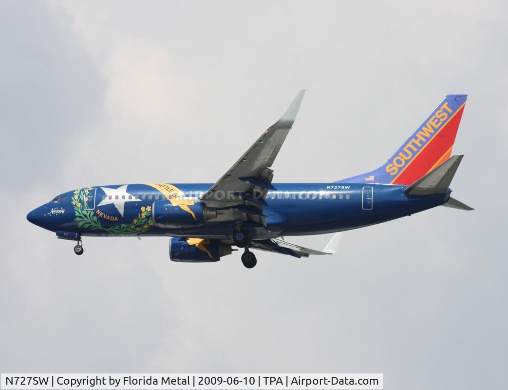 N727SW, 1999 Boeing 737-7H4 C/N 27859, Southwest 737 Nevada flag