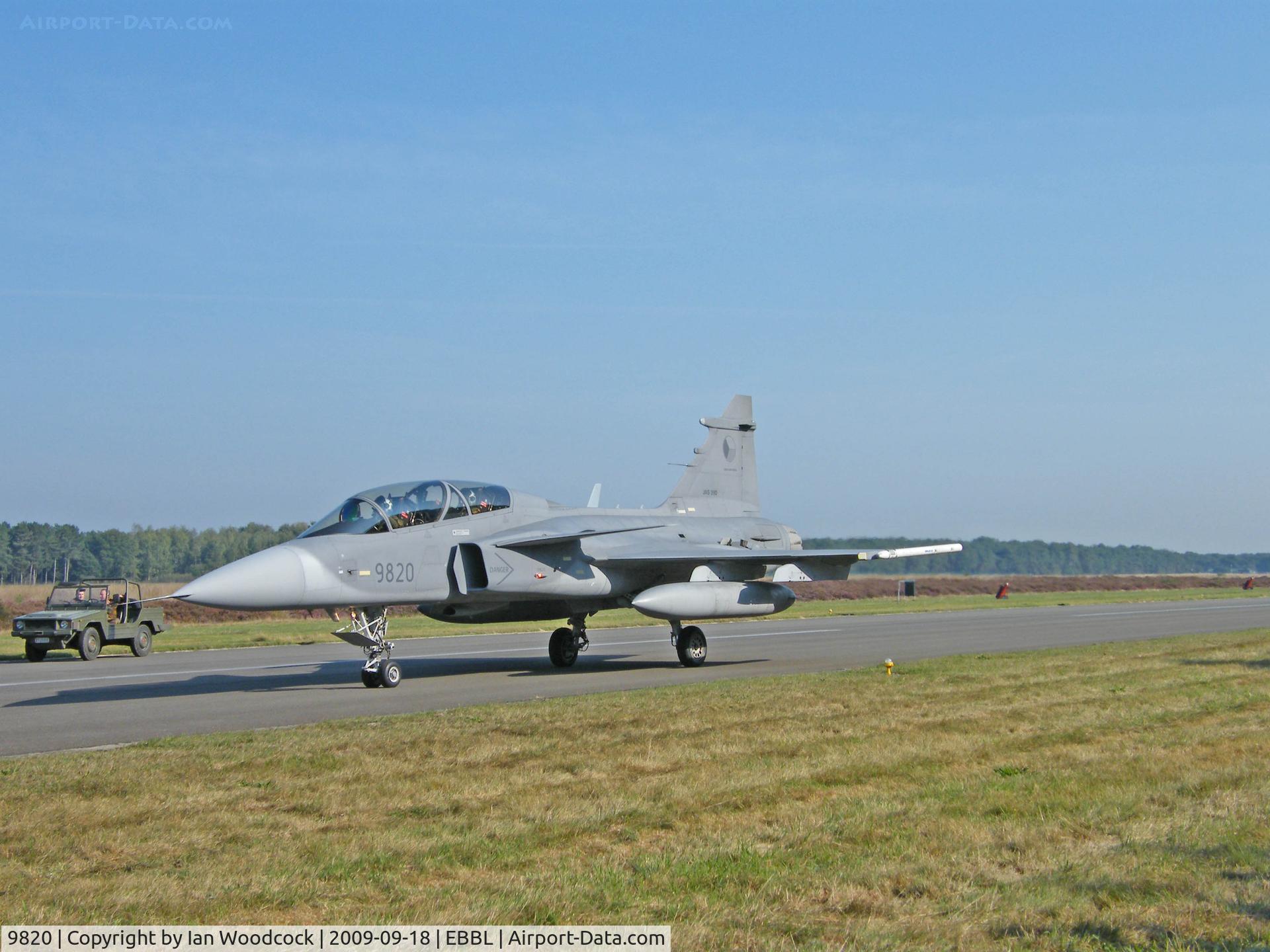 9820, 2005 Saab JAS-39D Gripen C/N 39820, Saab JAS-39D Gripen/Czech Air Force/Kleine Brogel