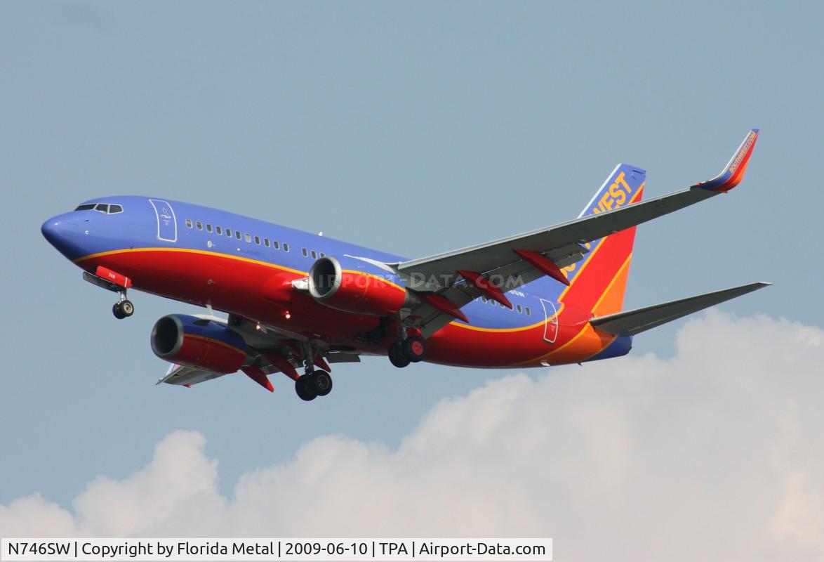 N746SW, 1999 Boeing 737-7H4 C/N 29798, Southwest 737-700