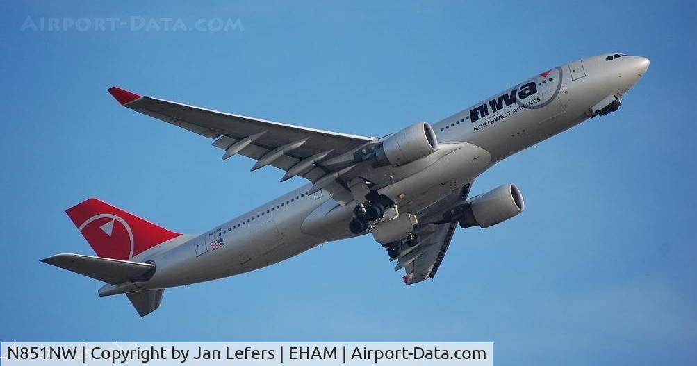 N851NW, 2004 Airbus A330-223 C/N 0609, North West Airlines