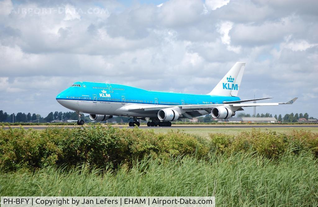 PH-BFY, 2002 Boeing 747-406BC C/N 30455, KLM Boeing