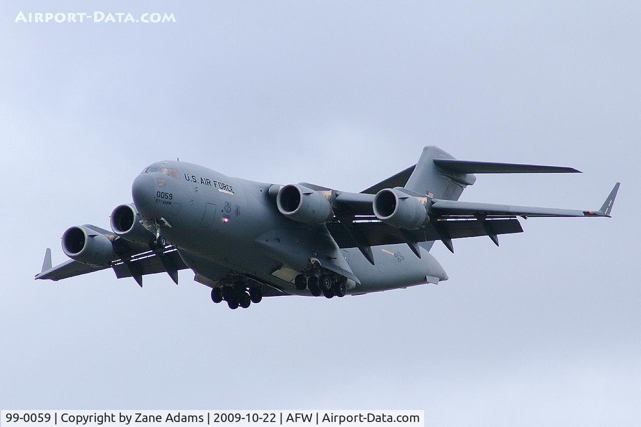 99-0059, 1999 Boeing C-17A Globemaster III C/N 50063/P-59, USAF C-17 Demo at the 2009 Alliance Airshow