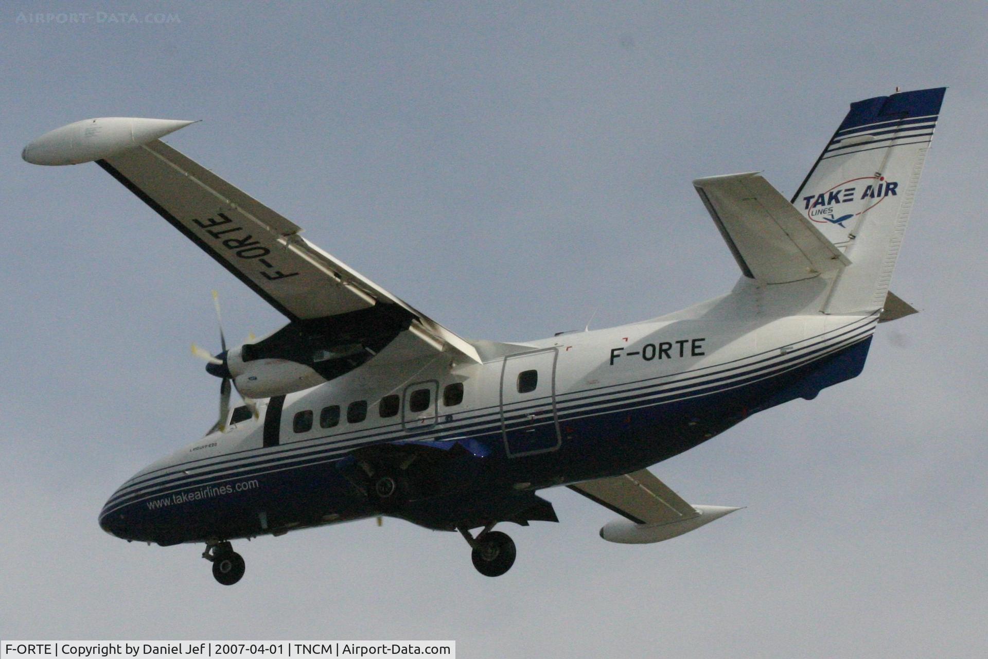 F-ORTE, 1990 Let L-410UVP-E20 Turbolet C/N 902413, A french visitor