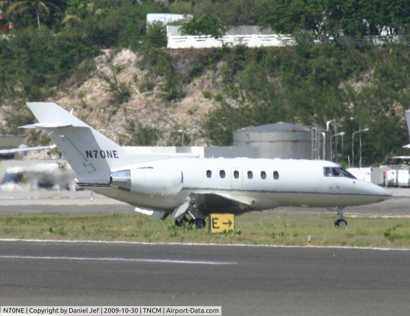 N70NE, British Aerospace BAe.125 Series 800A C/N 258107, Just arive at TNCM