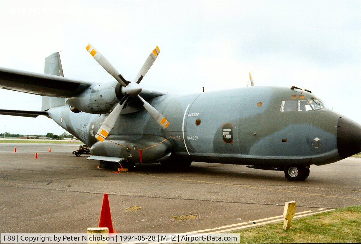 F88, Transall C-160F C/N F88, C-160F Transall of ET-61 seen at the 1994 Mildenhall Air Fete.